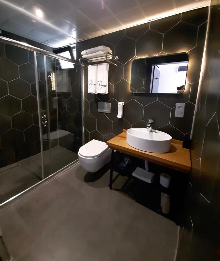 8 Rooms Hotel Гелиболу Экстерьер фото
