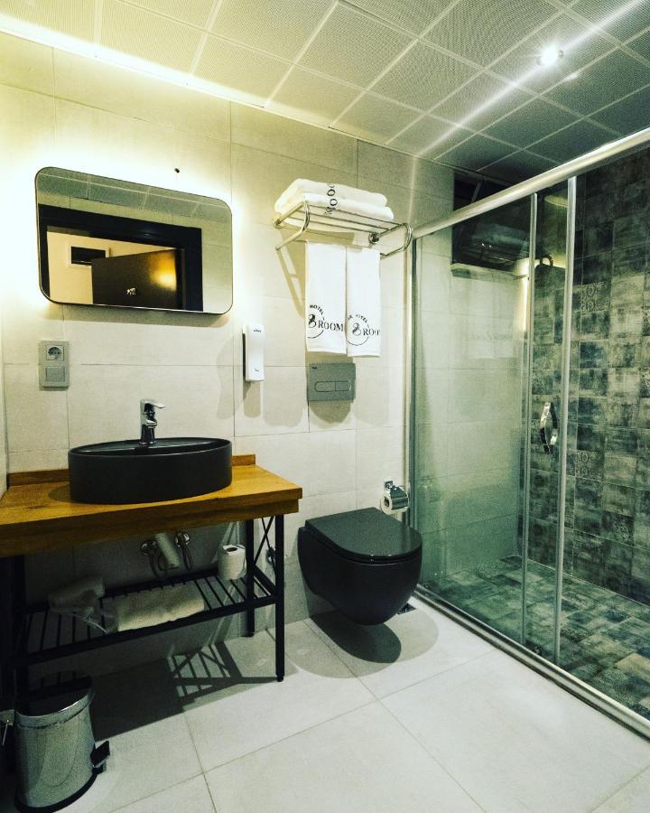 8 Rooms Hotel Гелиболу Экстерьер фото